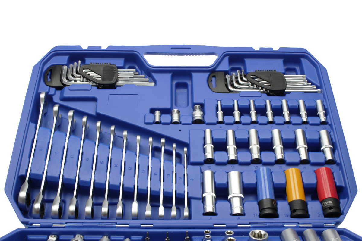 gola sada 1/4" - 3/8" - 1/2", 6ti hran 4 - 32 mm, klíče očkoploché ráčnové 8 - 19 mm, 199 dílů - doprovodný obrázek 2