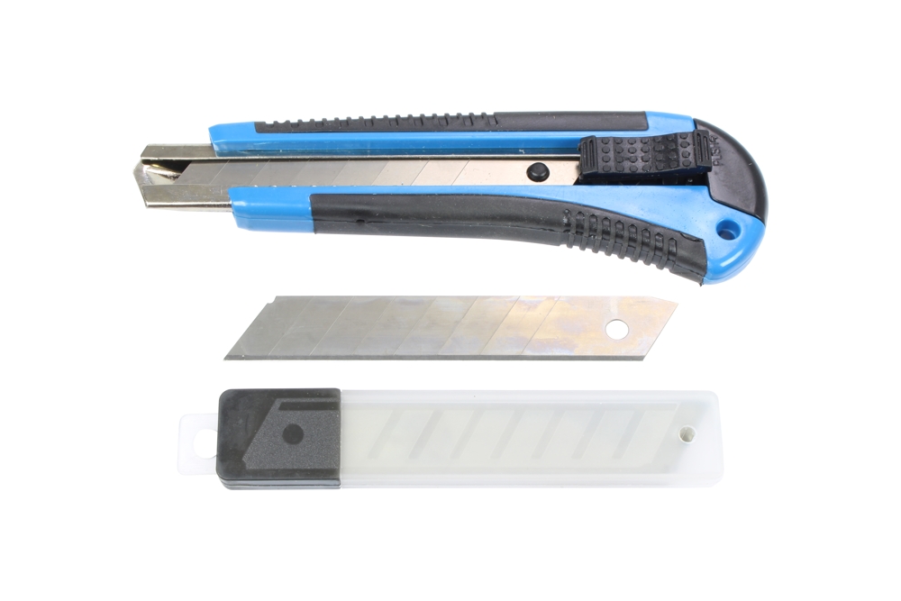 nůž odlamovací 0.50/18 mm, automatická aretace, 6 náhradních čepelí - Hlavní obrázek