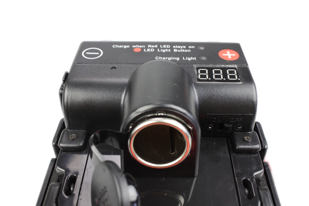 startovací zdroj - MINI Booster E-TEC 12 V /1800 Ah - doprovodný obrázek 2